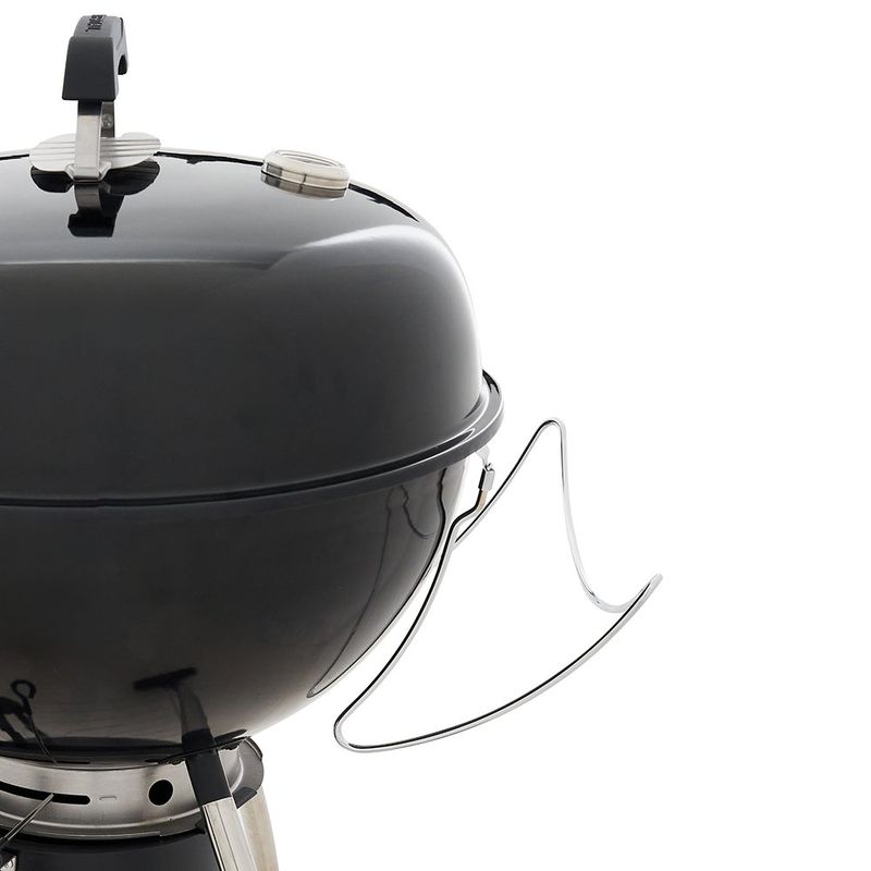 Churrasquera a Carbón Tipo Kettle con Ruedas y Rejilla Inferior