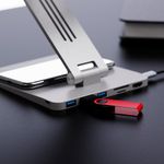 Docking Station con Soporte para Laptop 9 en 1