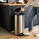 Basurero Soft Closing de Acero Inoxidable con Pedal 28 L