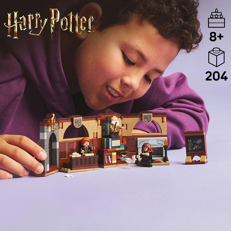 LEGO Harry Potter Castillo De Hogwarts: Clase De Encantamientos
