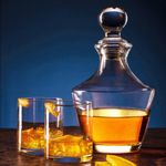 Set de Licorera con 2 Vasos 1 L