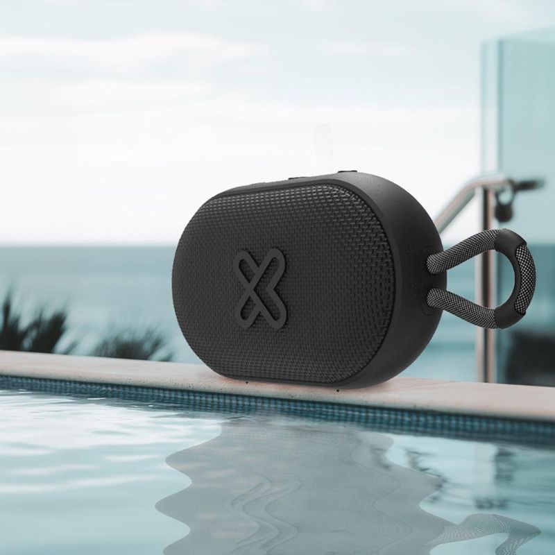 Bocina Portátil Groovesplash Negro