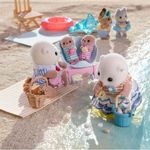 Familia Nutria Marina de Sylvanian Families