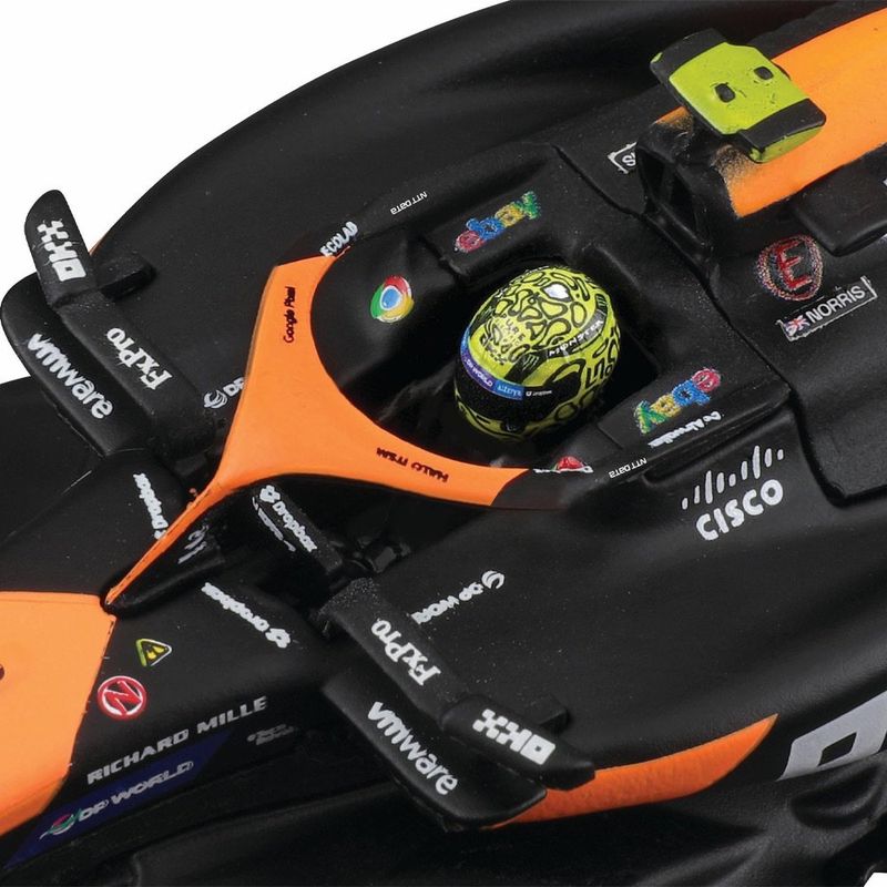 Réplica a Escala 1:43 del McLaren MCL38 de Lando Norris con Casco