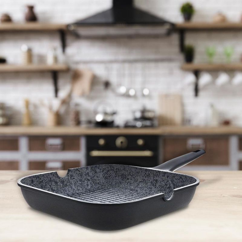 Grill 28X28 Cm Black Granite - Bastiani