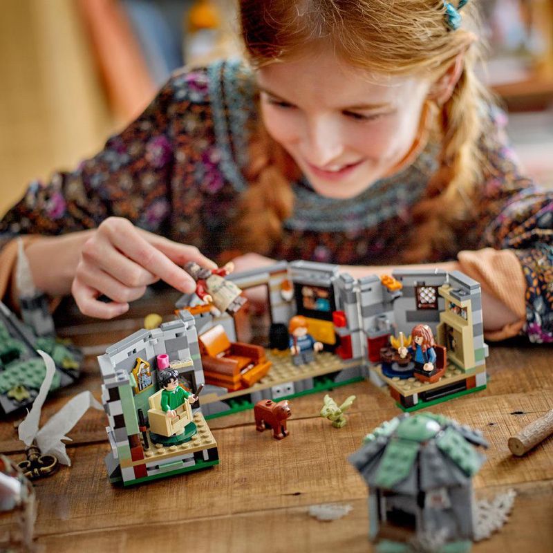 Cabaña de Hagrid: Una Visita Inesperada 896 Pzas Lego Harry Potter