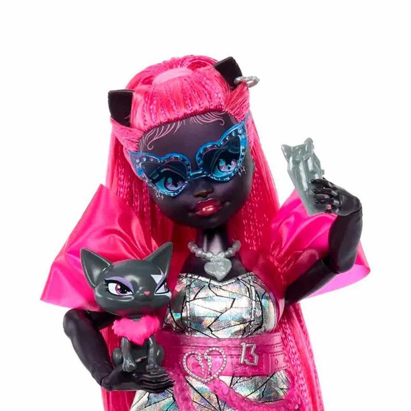 Muñeca-Catty-Noir