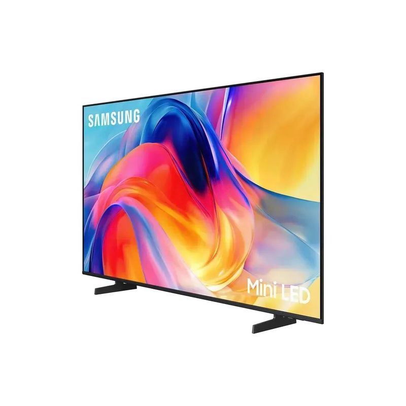 Smart TV Mini LED 4K de 65 plg M70H con pantalla plana, bisel delgado y base negra.