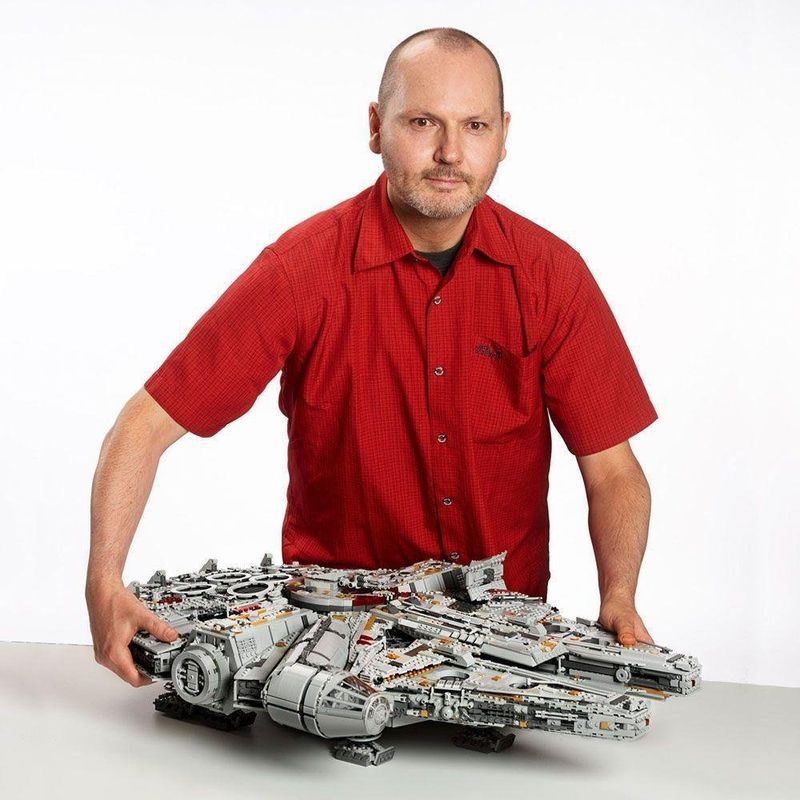 Millennium Falcon™