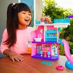Polly Lakehouse