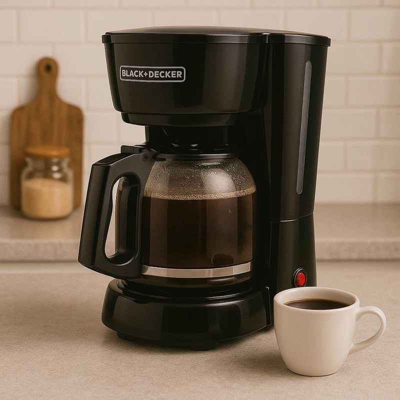 Cafetera Negra de 12 Tazas