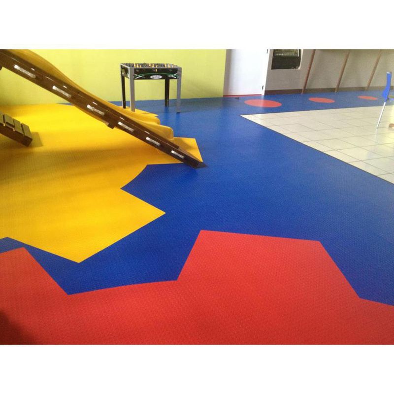 Piso de Hule Tachón Grande 1X1.60 M - Safri Varios Colores