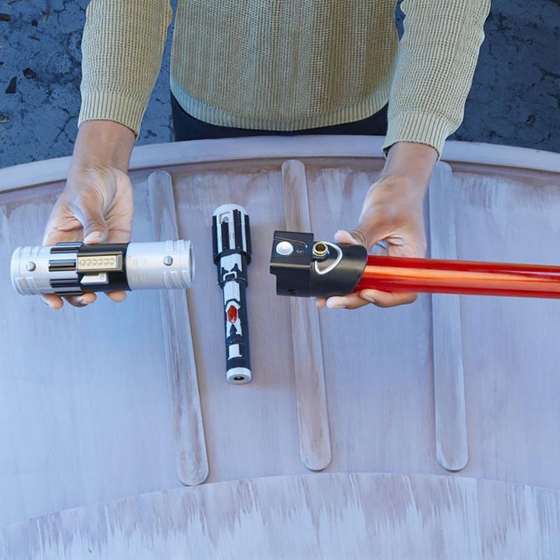 Sable Electrónico Bladesmith Diseños Surtidos - Star Wars