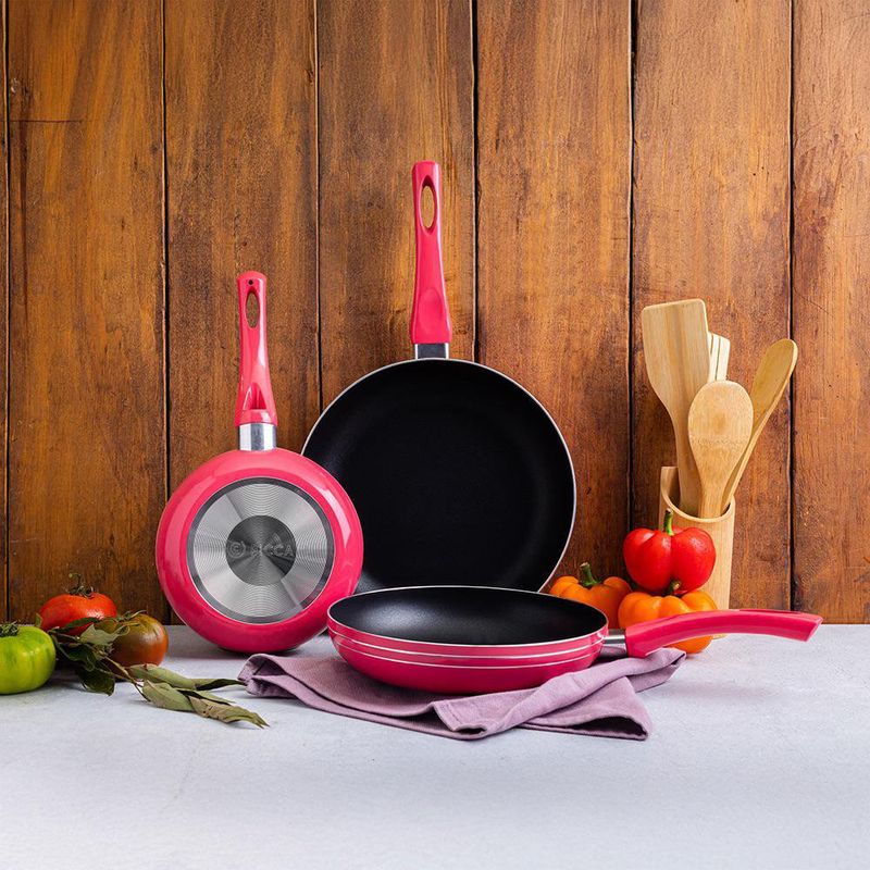 Set de Sartenes Rosado 3 Pzas 18, 22 y 26 Cm