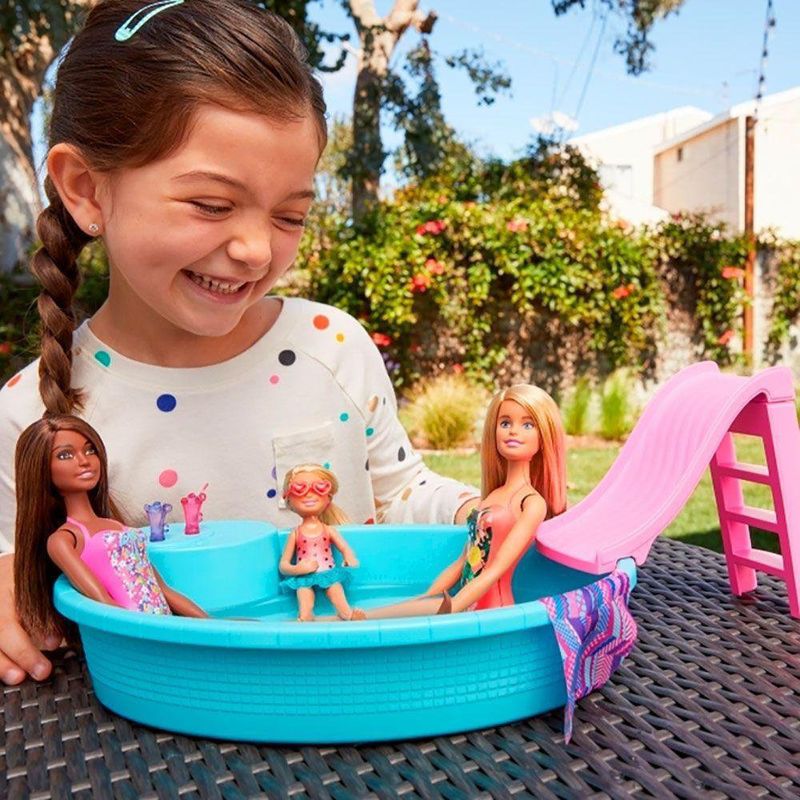 Barbie piscina online glam