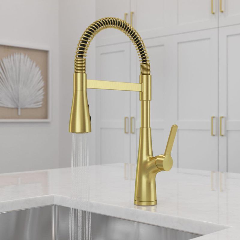 Mezcladora Neera Para Cocina Estilo Culinario Dorado - Pfister