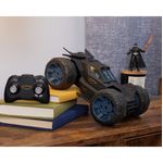 Batimóvil De Acrobacias A Radio Control - Batman