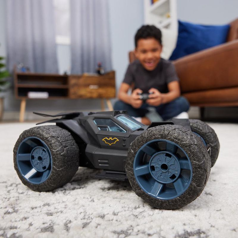 Batimóvil De Acrobacias A Radio Control - Batman