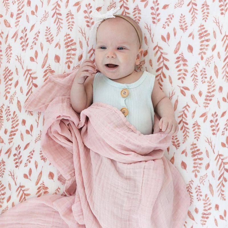 Sábana Cobertora Para Cuna Hojas Rosadas - Bebe Au Lait