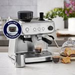 Cafetera Espresso con Molino Plateada de 12 Tzas - Oster