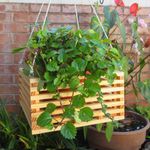 Maceta-De-Madera-Colgante-Mediana---Fixer
