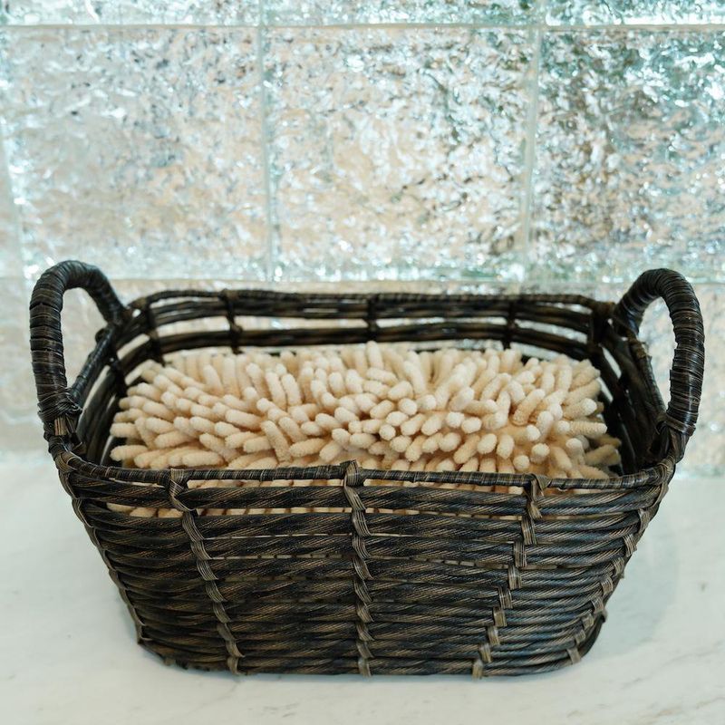 Set-de-2-Canastas-Rectangulares-Cafe-de-24-x-14-y-28-x-18-Cm---Viva