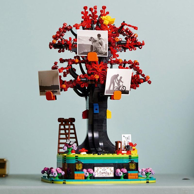 Arbol-Genealogico-21346-de-1040-Pzas---Lego