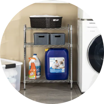 Organización para el hogar con estantes, recipientes y soluciones para mantener cada espacio ordenado.
