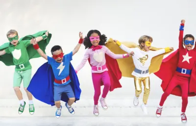 ¡Celebra el Día del Niño con los héroes!