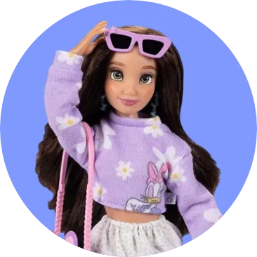 Muñecas y accesorios infantiles para juegos de imaginación y creación de historias.